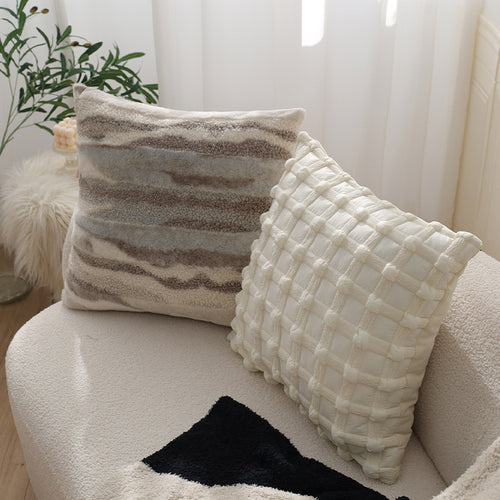 Cuddle cushion in teddy fur style Bowlift