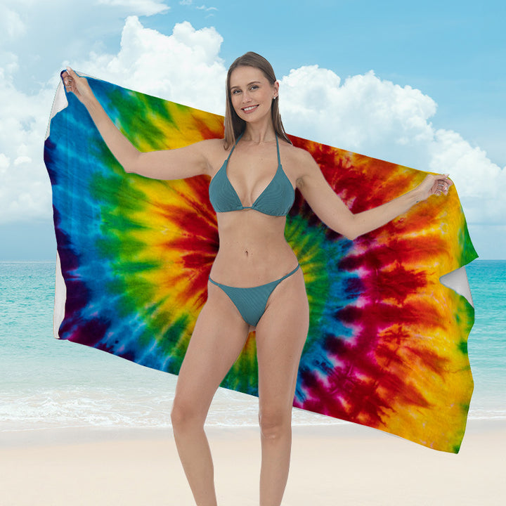 Beach towel with vibrant tropical plant motif Bowlift