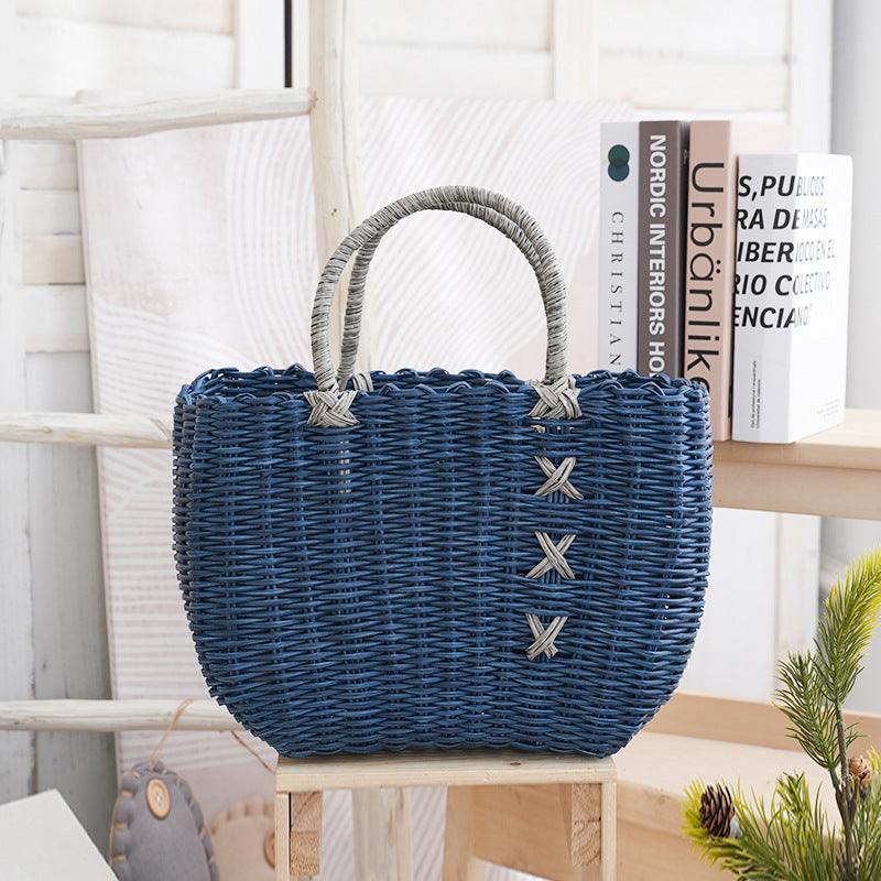 Chic Handbag Bowlift