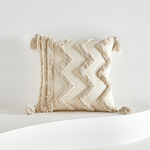 Textured Zigzag Pattern Decorative Pillow