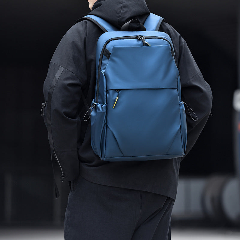 Ultra-Functional Everyday Backpack Bowlift
