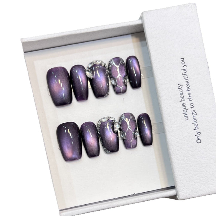 Diamond-Accented Press-On Nail Set Bowlift