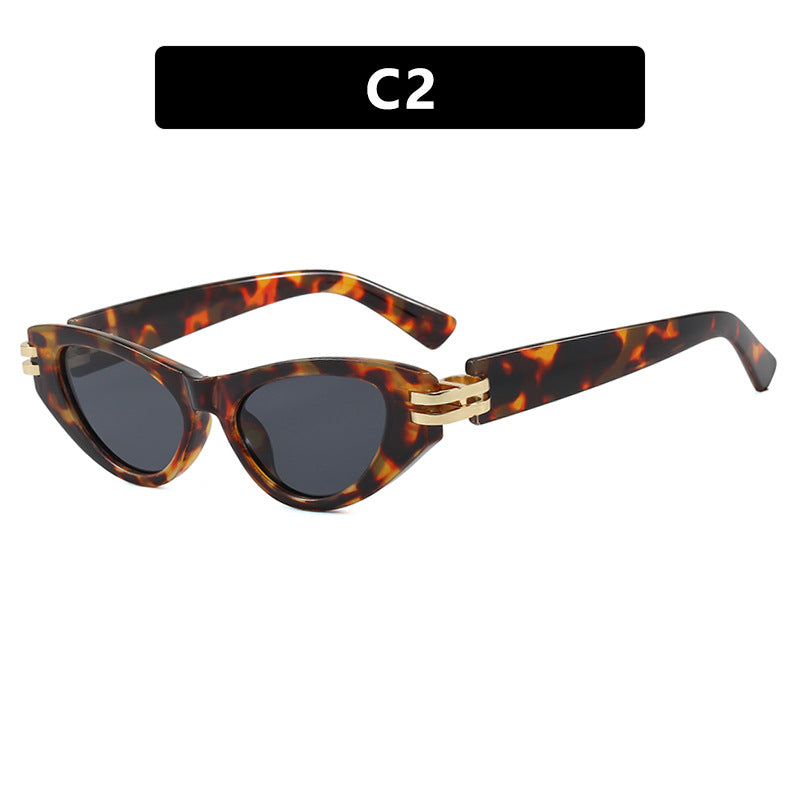 Ladies Cat-Eye Sunglasses with Luxurious Accents Bowlift