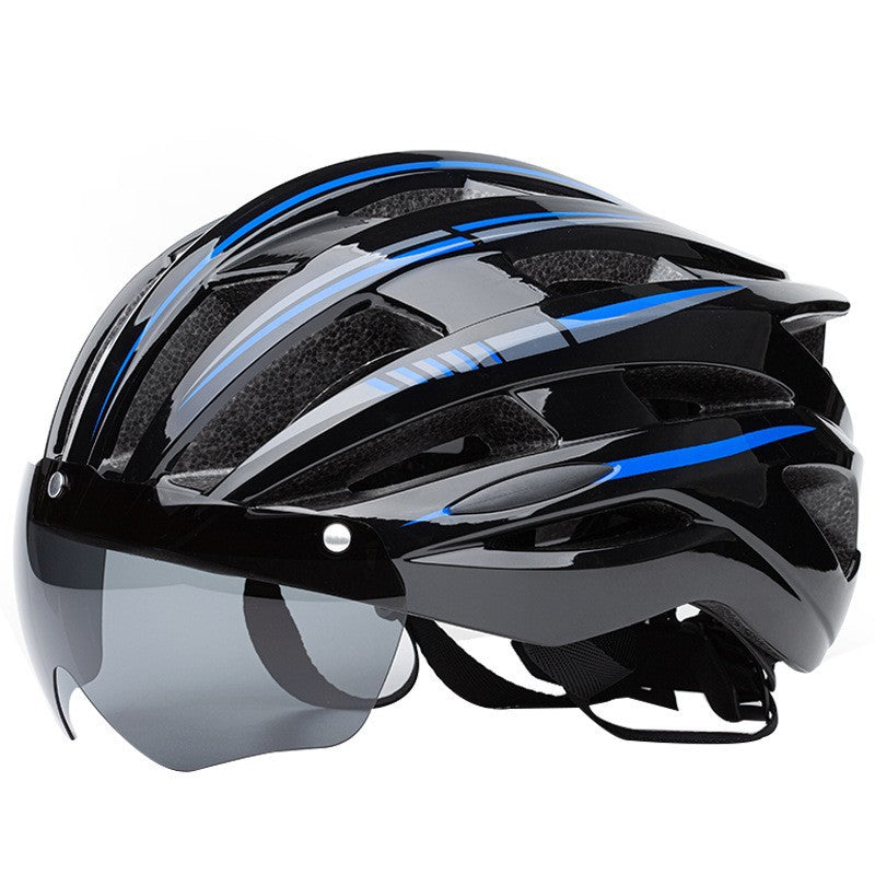 Road bike helmet with visor-friendly design and excellent ventilation Bowlift