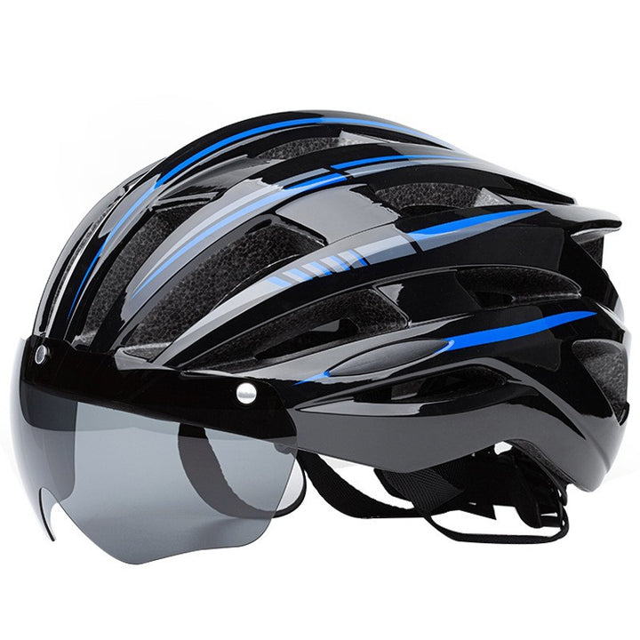 Road bike helmet with visor-friendly design and excellent ventilation Bowlift