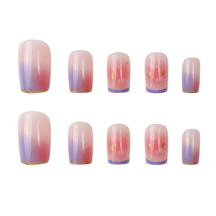 Artistic Cloud-Inspired Press-On Nails Bowlift