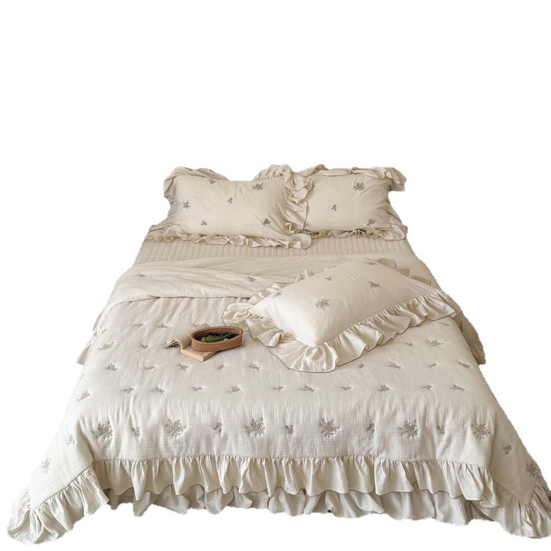 Embroidered bedding set made of cotton-linen with ruffles and floral embroidery relief Bowlift