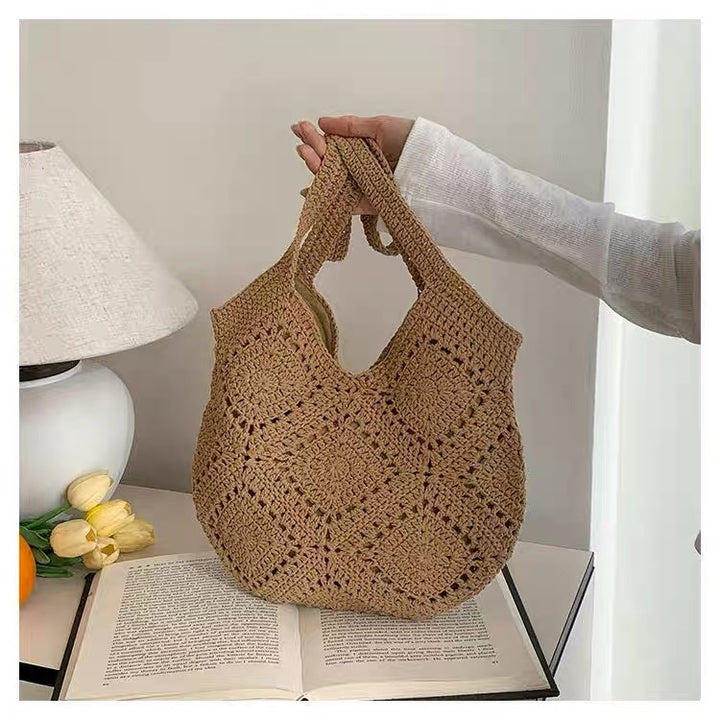 Handmade shoulder bag with floral motifs Bowlift