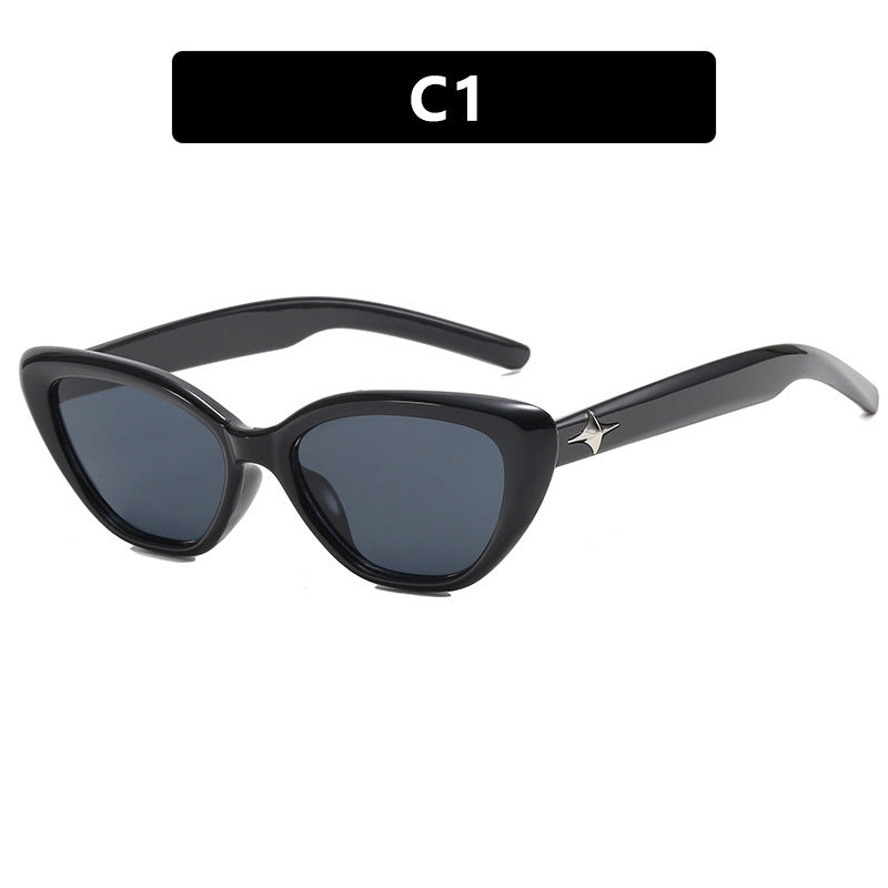 Women Cat-Eye Sunglasses in modern design with stylish frame Bowlift