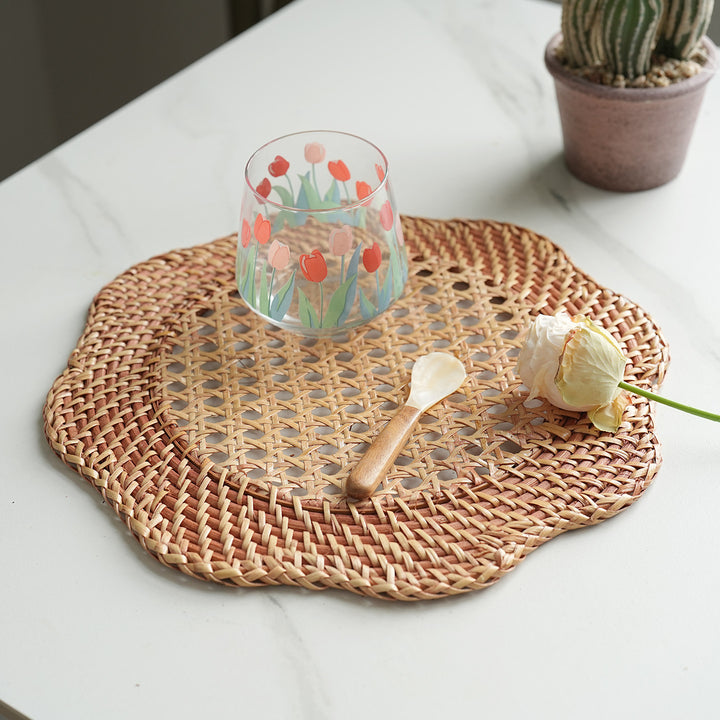 Decorative dining mat Bowlift