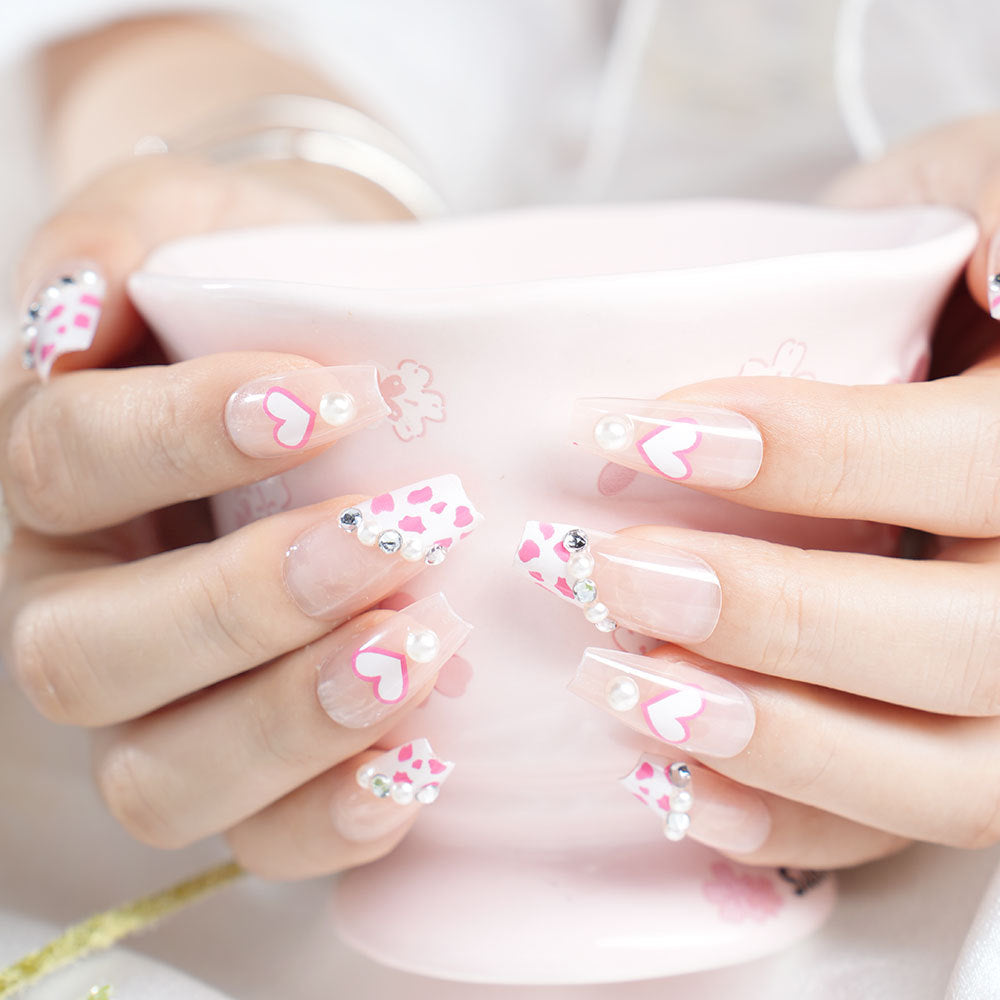 Decorative 3D Heart and Leopard Print Press-On Nail Set Bowlift