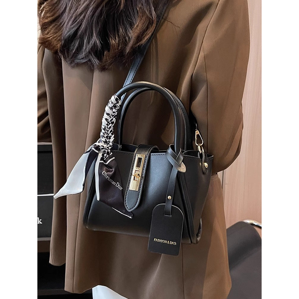 Chic Dual-Handle Tote Bag Bowlift