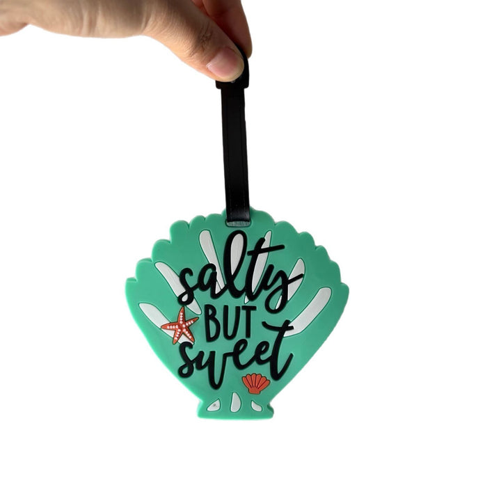 Shell-Shaped Luggage Tag Bowlift