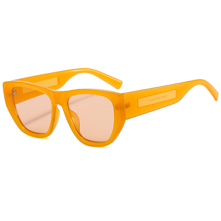 Women's trendy sunglasses in innovative Cat-Eye design Bowlift