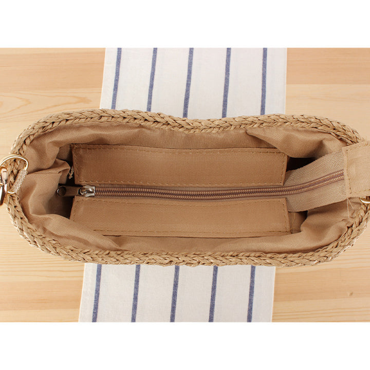 Fashionable straw bag with chain strap Bowlift