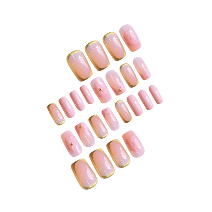 Glamorous Press-On Nail Set Bowlift