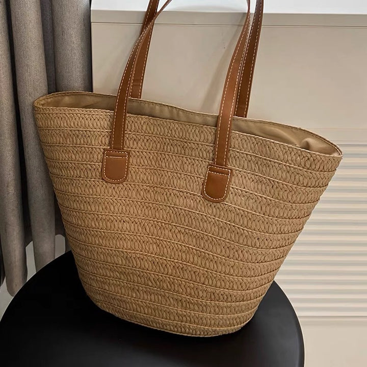 Elegant and Spacious Straw Bag with Leather Handles Bowlift