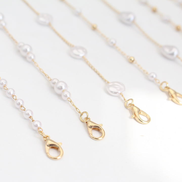 Pearl-Accented Eyewear Chain Bowlift