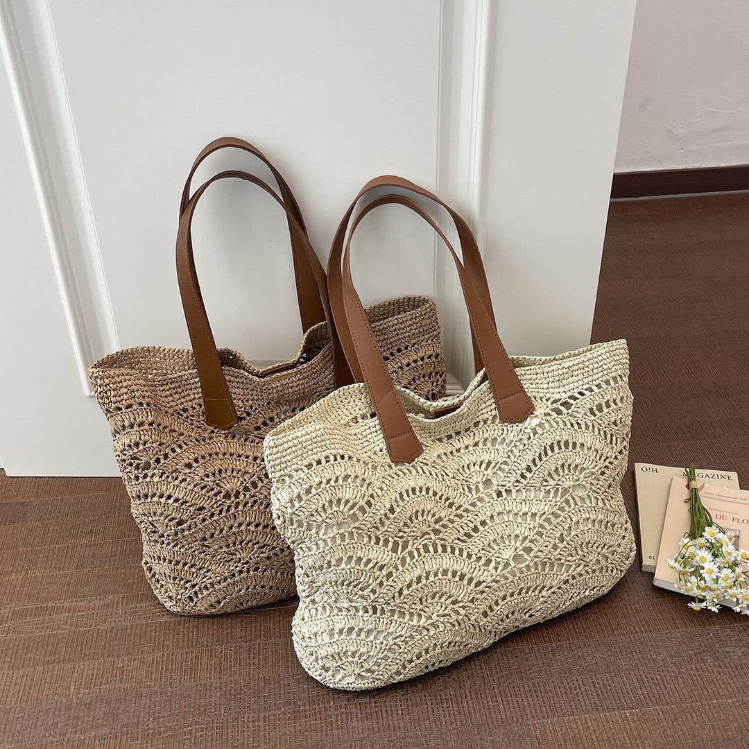 Handwoven macrame bag with leather handles Bowlift