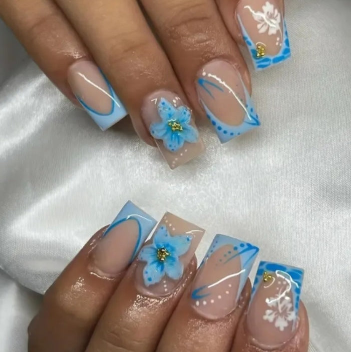 Exquisite Art Nails with Creative Flower Designs Bowlift