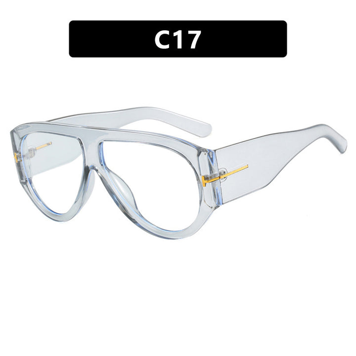 Women Designer Sunglasses in Elegant Retro Design with Wide Frame Bowlift