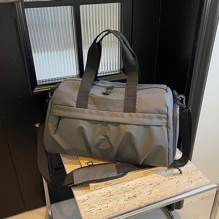 Multi-Functional Gym Duffel Bag Bowlift