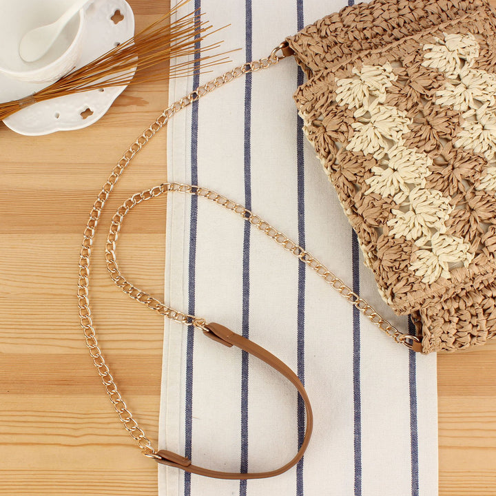Shoulder bag made of handcrafted braided natural material with elegant closure Bowlift