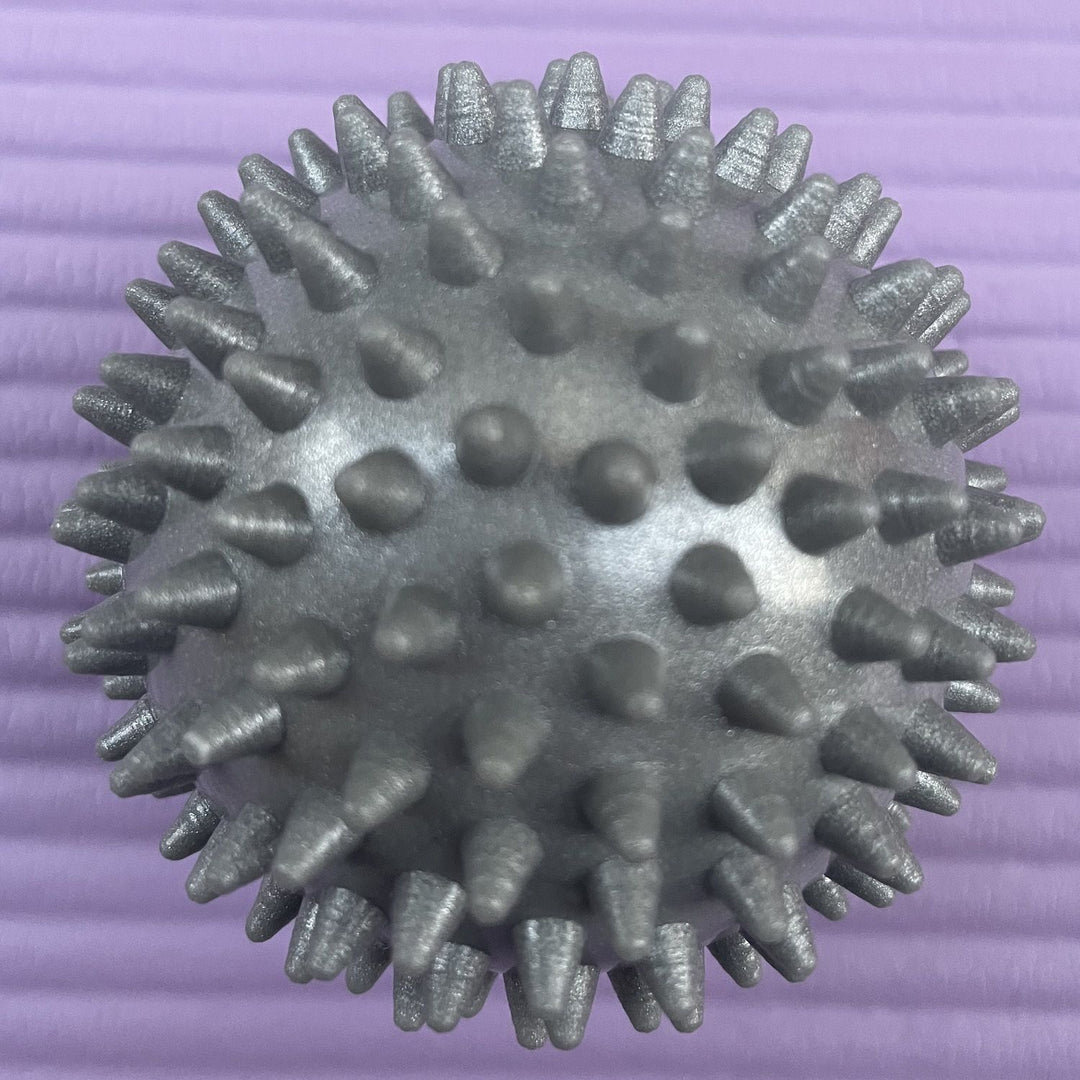 Massage ball with knobs Bowlift