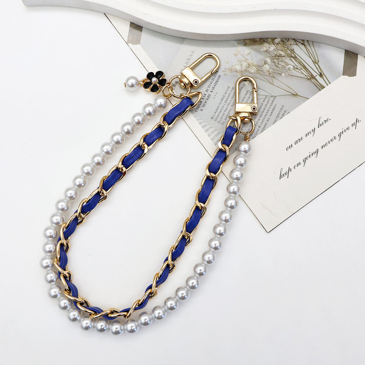 Stylish Pearl-Embellished Eyewear Chain Bowlift