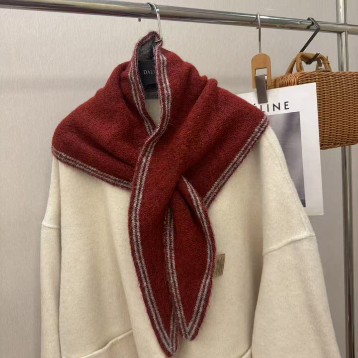 Cozy Knit Shawl Scarf Bowlift