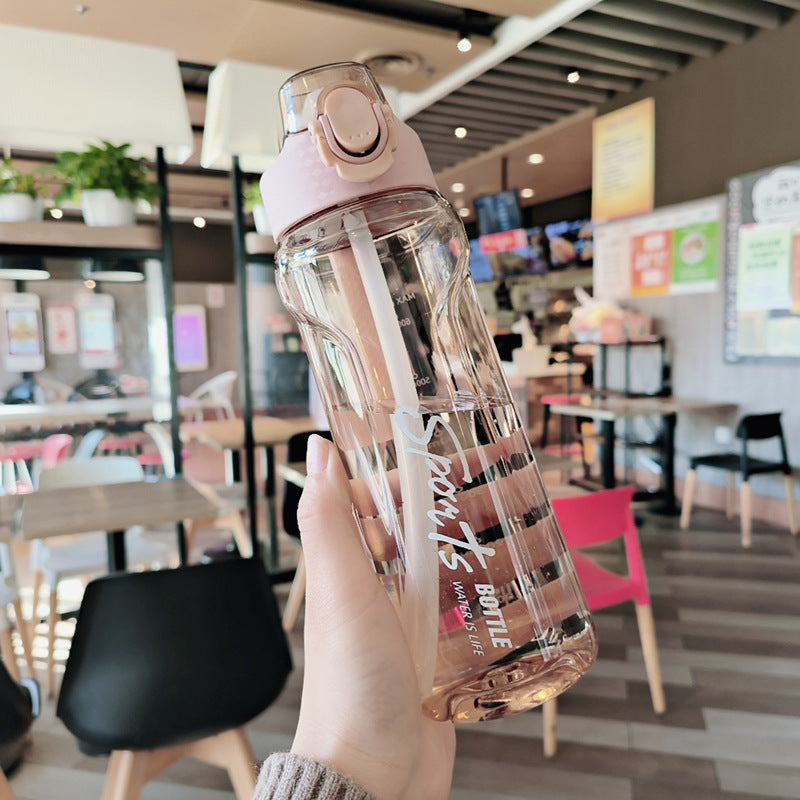 Women’s sporty water bottle with innovative closure Bowlift