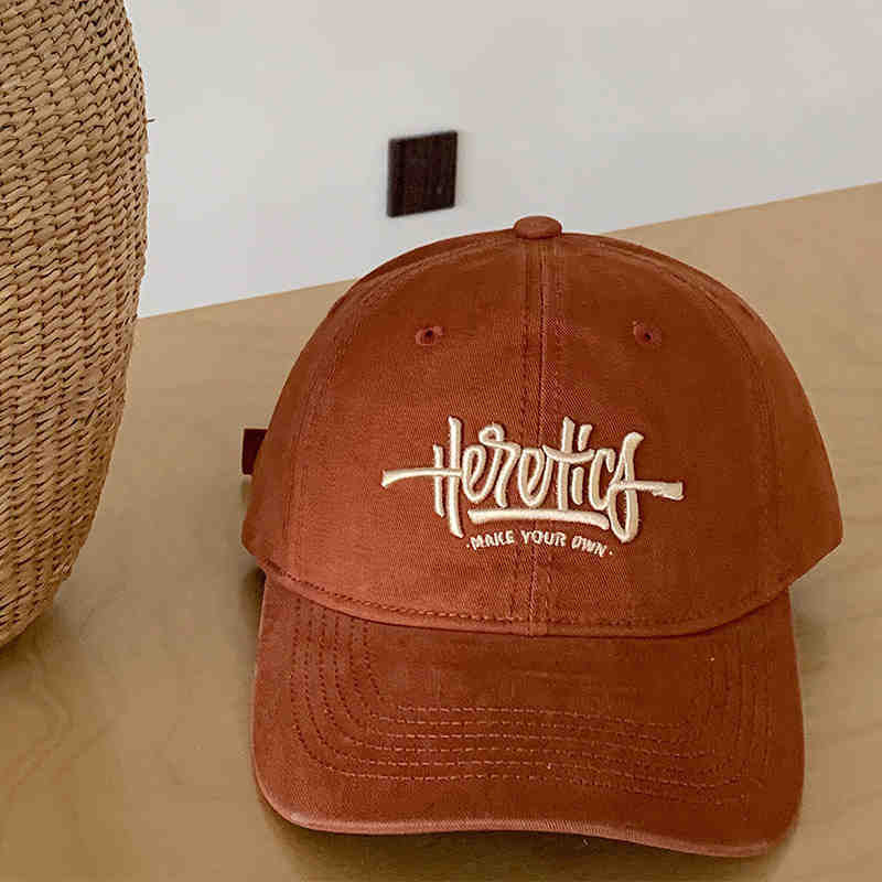 Unisex Embroidered Adjustable Cap Bowlift