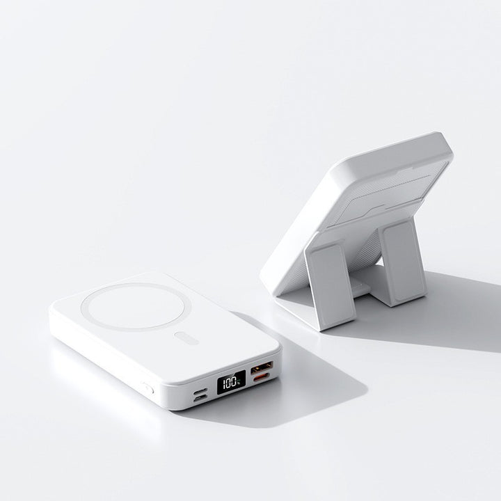 Portable Magsafe Powerbank with Integrated Stand Bowlift