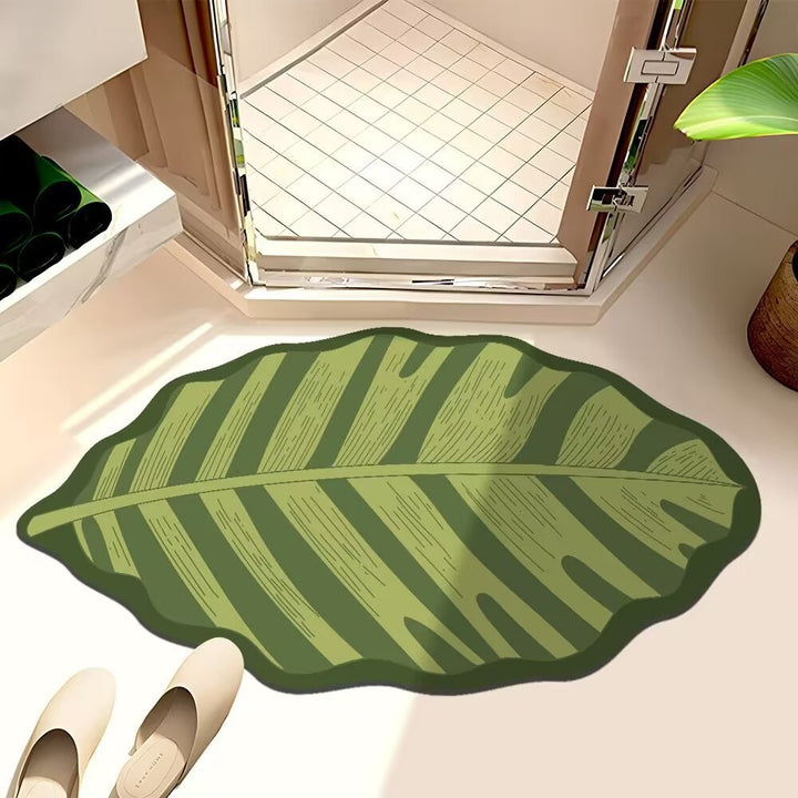 Leaf-Shaped Bath Mat Bowlift