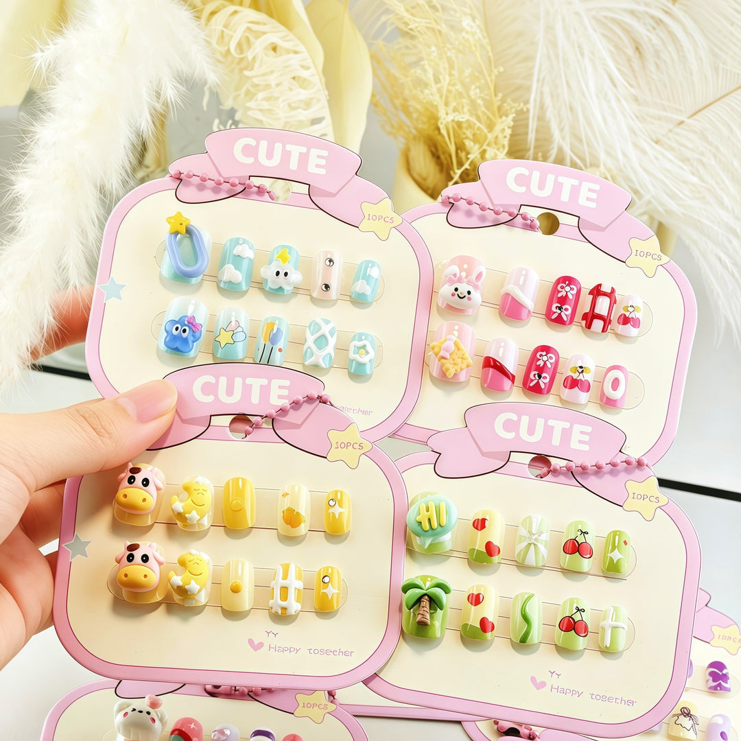 Playful artificial nail set with colorful designs Bowlift