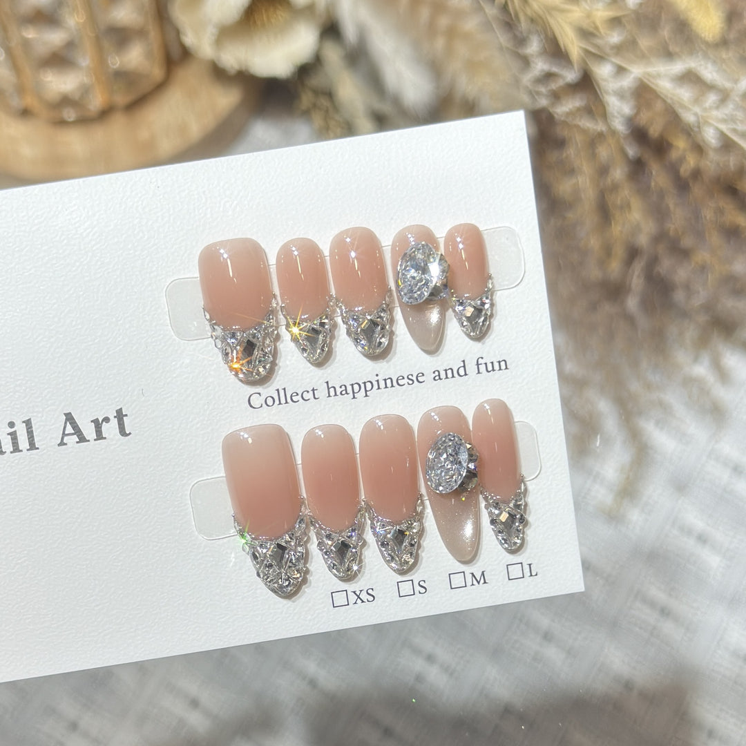 Elegant Rhinestone-Accented Press-On Nail Tips Bowlift