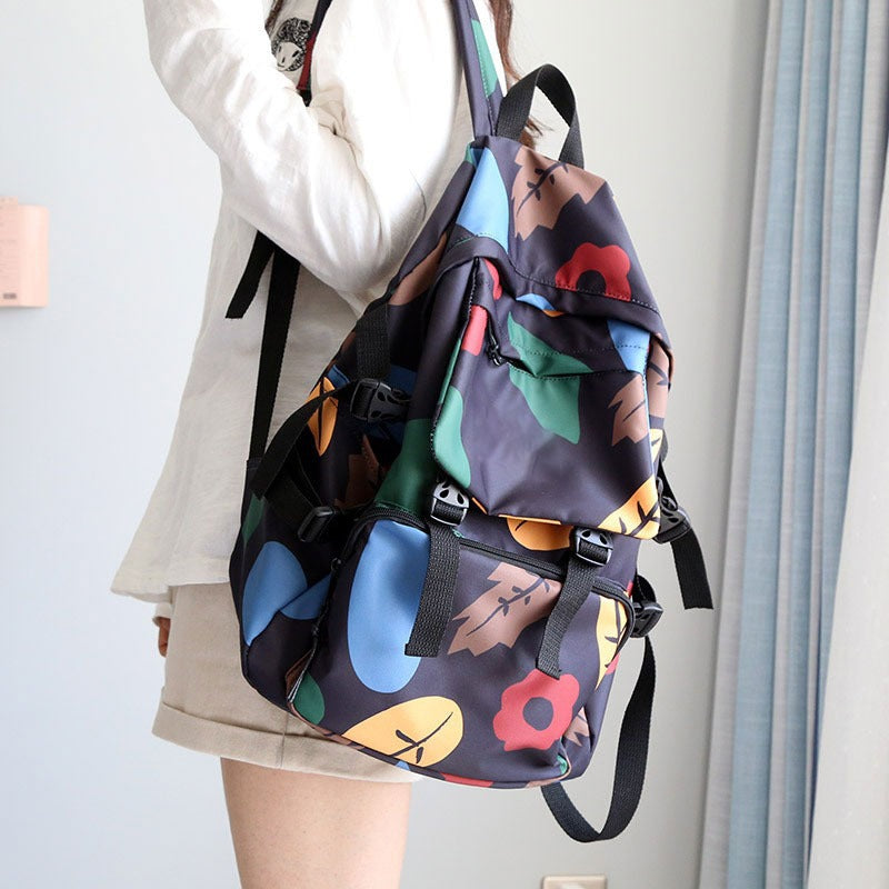 Practical and Stylish Backpack Bowlift