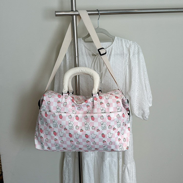 Travel bag with Playful Design Bowlift