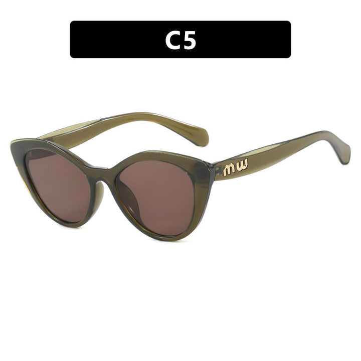 Women elegant Cat-Eye sunglasses with luxurious high-quality frame Bowlift