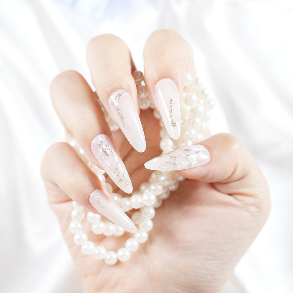 Elegant Floral Pointed Press-On Nail Set Bowlift