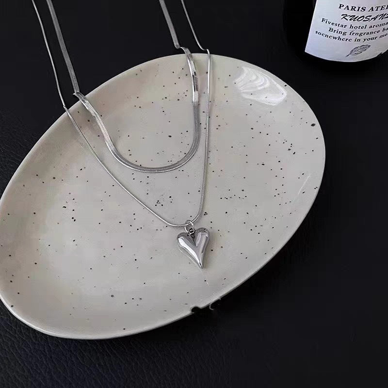 Layered Heart Pendant Necklace Bowlift