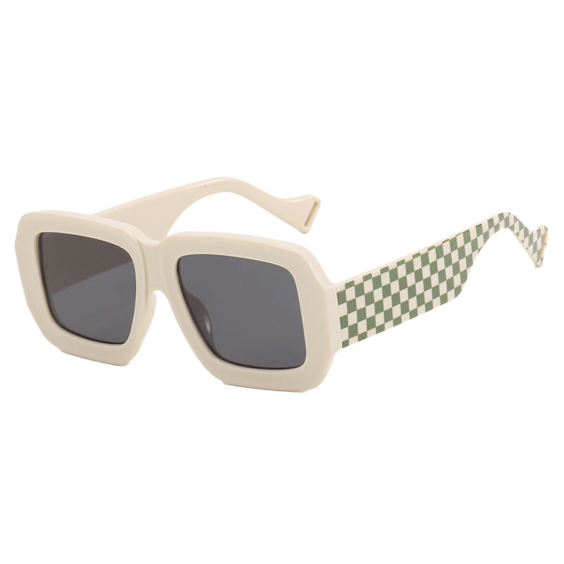 Women's fashionable sunglasses with square design and chic pattern Bowlift
