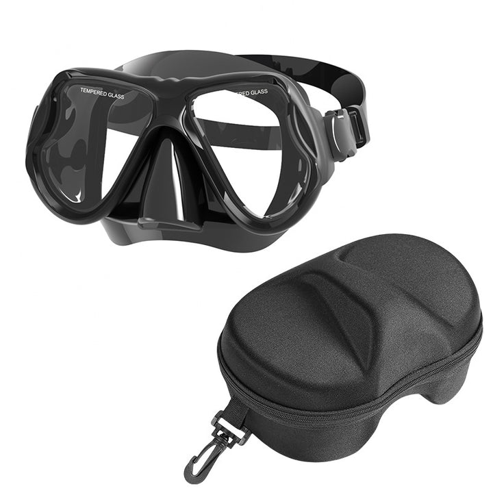 Diving mask with wide field of vision and comfortable wearing comfort Bowlift