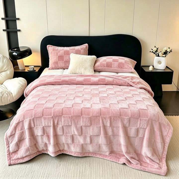 Textured Patchwork Fleece Blanket Bowlift