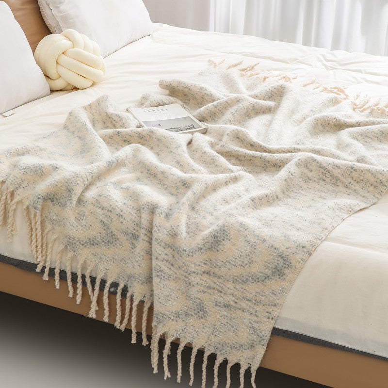 Cozy Decorative Throw Blanket Bowlift