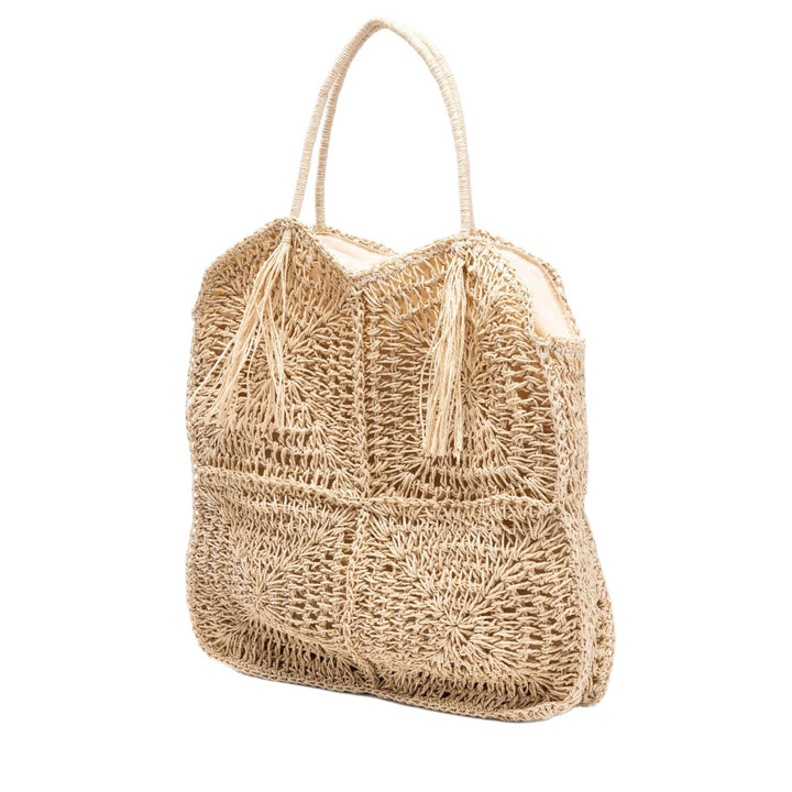 Handcrafted straw beach bag with decorative fringes Bowlift