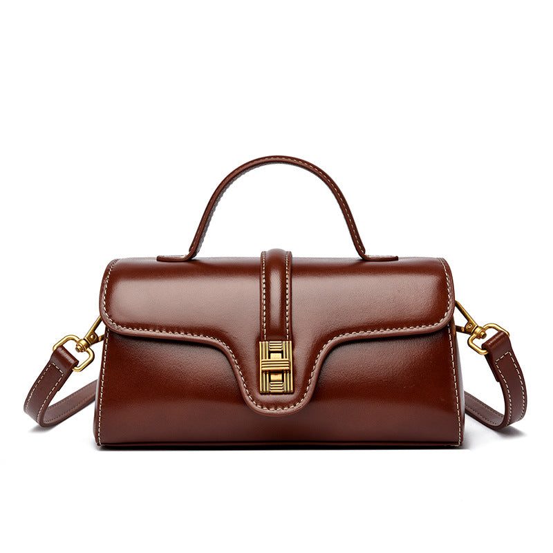 Elegant Structured Handbag Bowlift