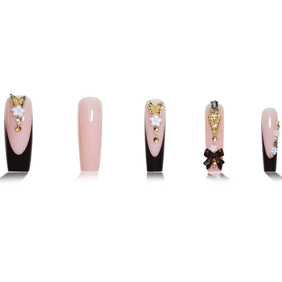Luxurious 3D Floral Press-On Nail Art Bowlift