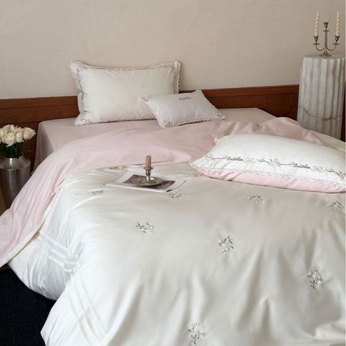 Luxurious fine cotton satin bedding set with delicate flower embroidery and frill pillow Bowlift
