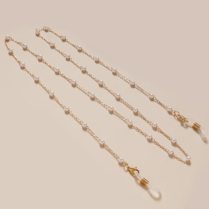 Chic Beaded Eyewear Chain Bowlift